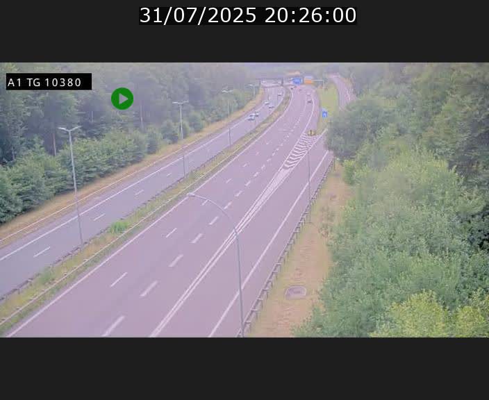 Traffic live webcam Luxembourg Senningerberg - A1 direction Luxembourg Kirchberg - BK 10.3