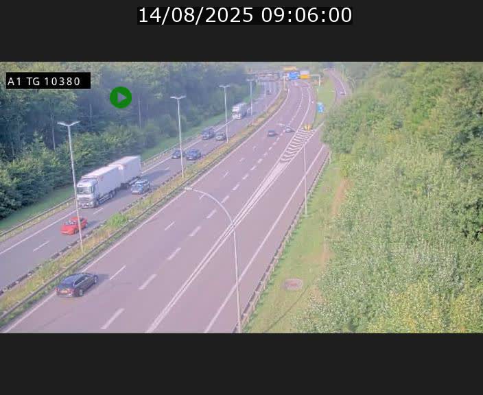 <h2>Traffic live webcam Luxembourg Senningerberg - A1 direction Luxembourg Kirchberg - BK 10.3</h2>