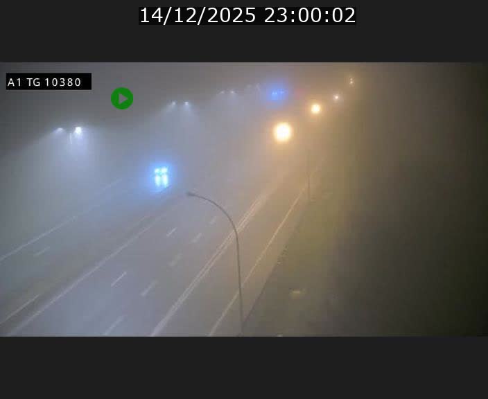 <h2>Traffic live webcam Luxembourg Senningerberg - A1 direction Luxembourg Kirchberg - BK 10.3</h2>