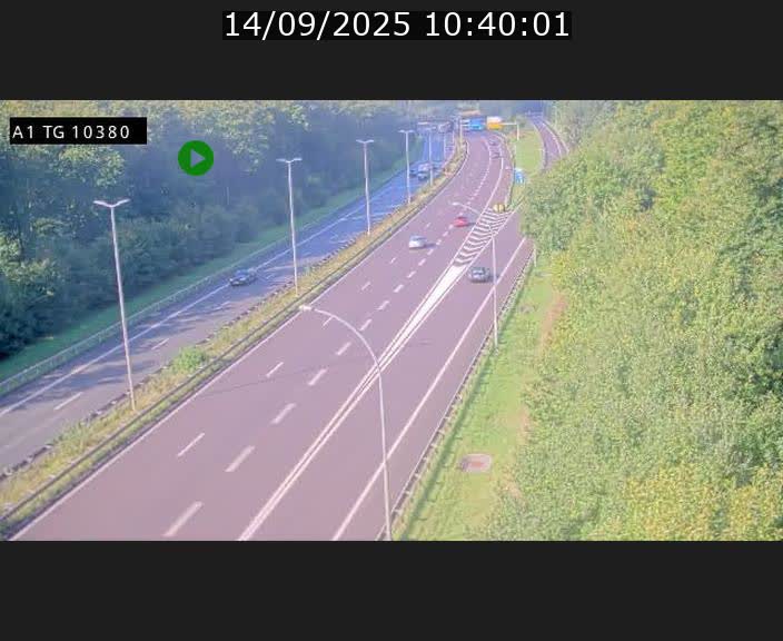 <h2>Traffic live webcam Luxembourg Senningerberg - A1 direction Luxembourg Kirchberg - BK 10.3</h2>