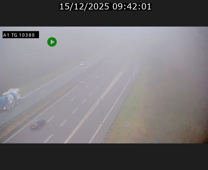 <h2>Traffic live webcam Luxembourg Senningerberg - A1 direction Luxembourg Kirchberg - BK 10.3</h2>