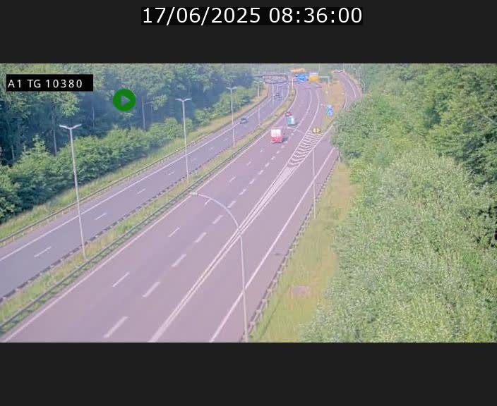 Traffic live webcam Luxembourg Senningerberg - A1 direction Luxembourg Kirchberg - BK 10.3