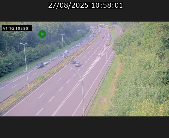 <h2>Traffic live webcam Luxembourg Senningerberg - A1 direction Luxembourg Kirchberg - BK 10.3</h2>