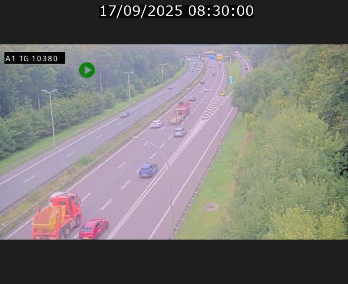 <h2>Traffic live webcam Luxembourg Senningerberg - A1 direction Luxembourg Kirchberg - BK 10.3</h2>