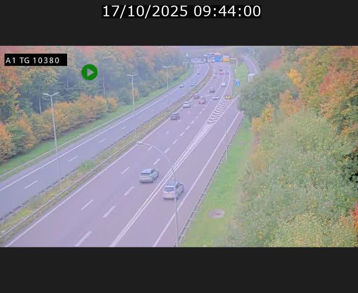 <h2>Traffic live webcam Luxembourg Senningerberg - A1 direction Luxembourg Kirchberg - BK 10.3</h2>