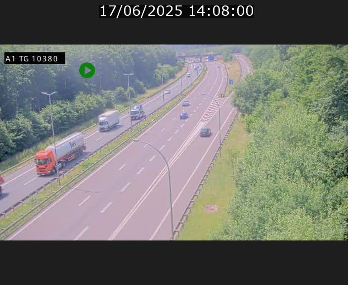Traffic live webcam Luxembourg Senningerberg - A1 direction Luxembourg Kirchberg - BK 10.3
