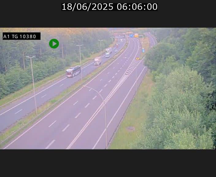 Traffic live webcam Luxembourg Senningerberg - A1 direction Luxembourg Kirchberg - BK 10.3