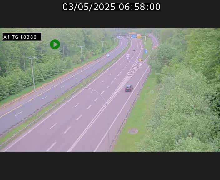 Traffic live webcam Luxembourg Senningerberg - A1 direction Luxembourg Kirchberg - BK 10.3