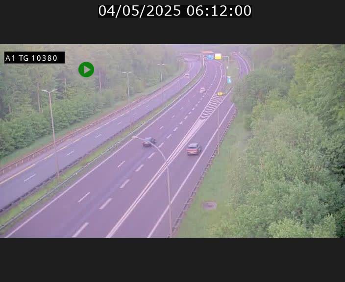 Traffic live webcam Luxembourg Senningerberg - A1 direction Luxembourg Kirchberg - BK 10.3