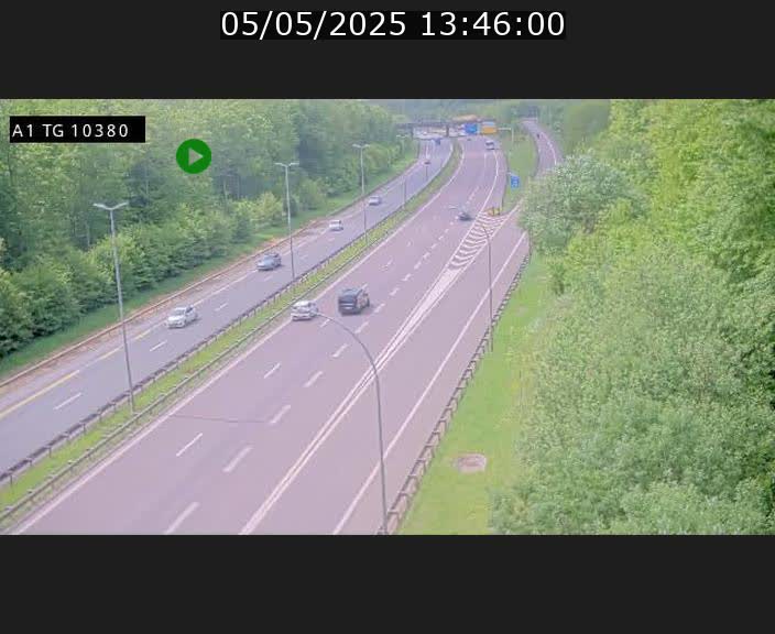 Traffic live webcam Luxembourg Senningerberg - A1 direction Luxembourg Kirchberg - BK 10.3