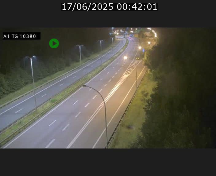Traffic live webcam Luxembourg Senningerberg - A1 direction Luxembourg Kirchberg - BK 10.3