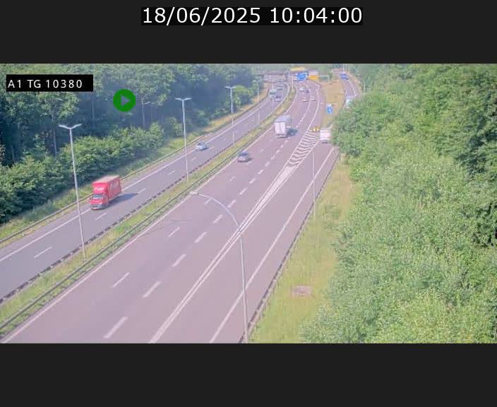 Traffic live webcam Luxembourg Senningerberg - A1 direction Luxembourg Kirchberg - BK 10.3
