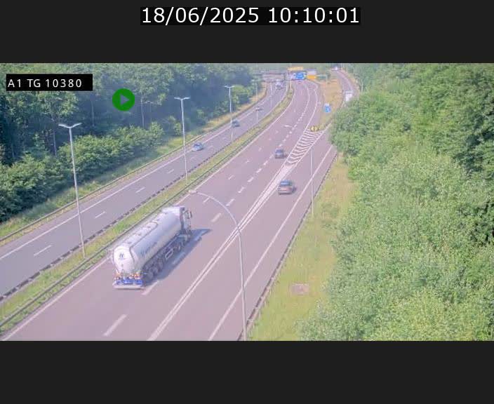 Traffic live webcam Luxembourg Senningerberg - A1 direction Luxembourg Kirchberg - BK 10.3