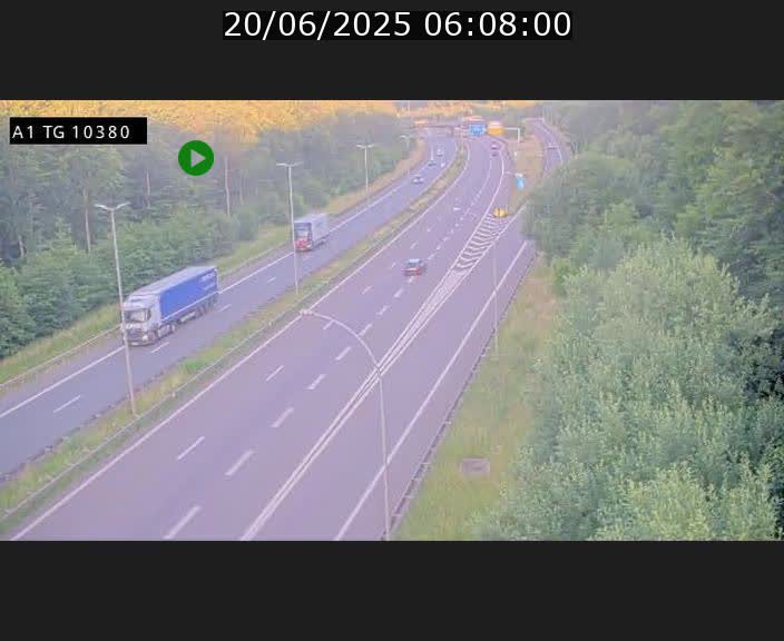 Traffic live webcam Luxembourg Senningerberg - A1 direction Luxembourg Kirchberg - BK 10.3
