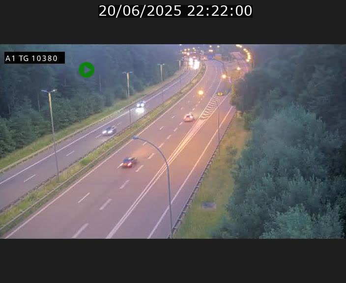 Traffic live webcam Luxembourg Senningerberg - A1 direction Luxembourg Kirchberg - BK 10.3