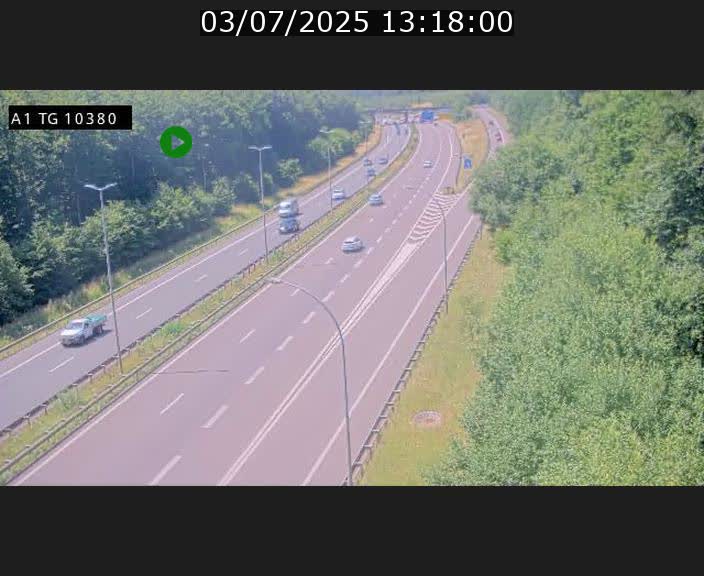 Traffic live webcam Luxembourg Senningerberg - A1 direction Luxembourg Kirchberg - BK 10.3