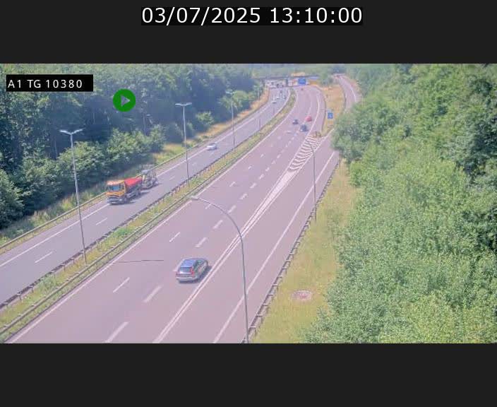 Traffic live webcam Luxembourg Senningerberg - A1 direction Luxembourg Kirchberg - BK 10.3