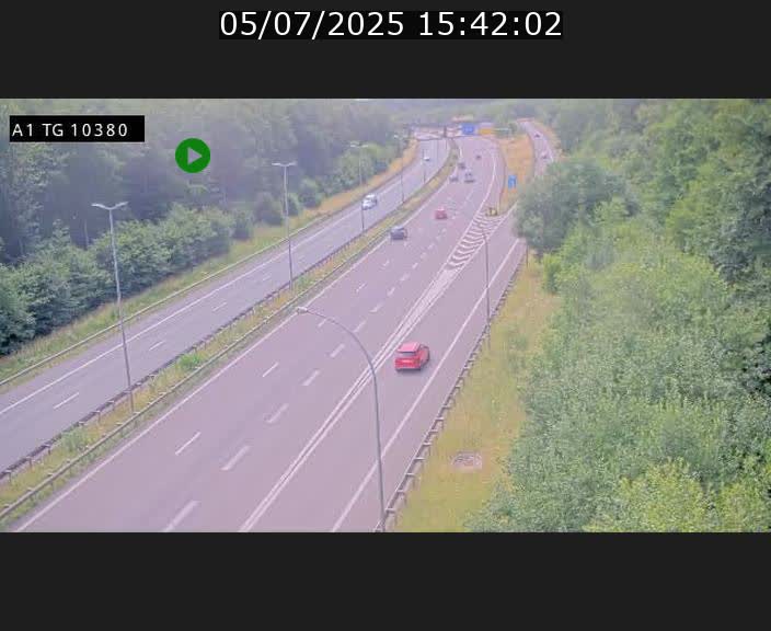 Traffic live webcam Luxembourg Senningerberg - A1 direction Luxembourg Kirchberg - BK 10.3
