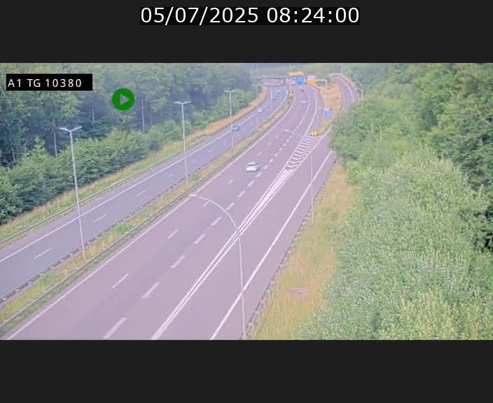 Traffic live webcam Luxembourg Senningerberg - A1 direction Luxembourg Kirchberg - BK 10.3