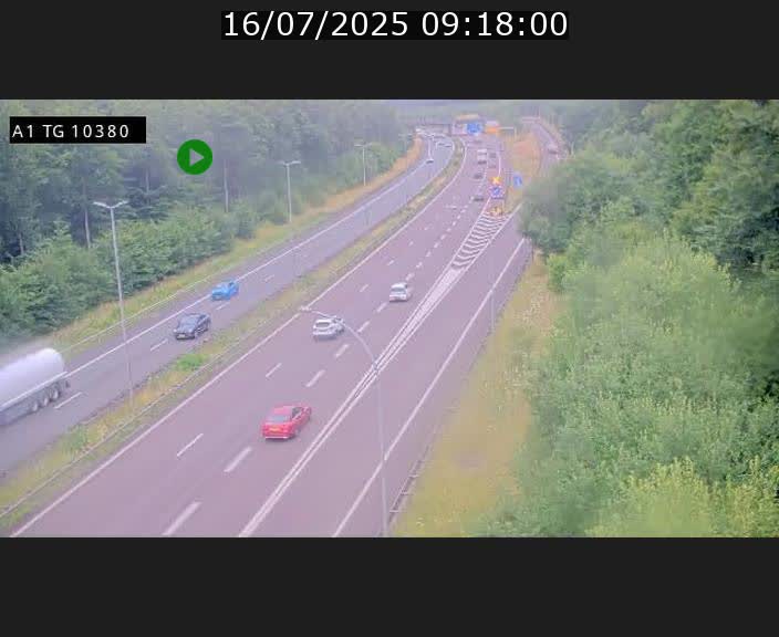 Traffic live webcam Luxembourg Senningerberg - A1 direction Luxembourg Kirchberg - BK 10.3