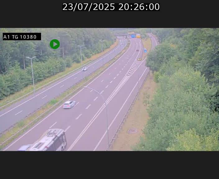 Traffic live webcam Luxembourg Senningerberg - A1 direction Luxembourg Kirchberg - BK 10.3