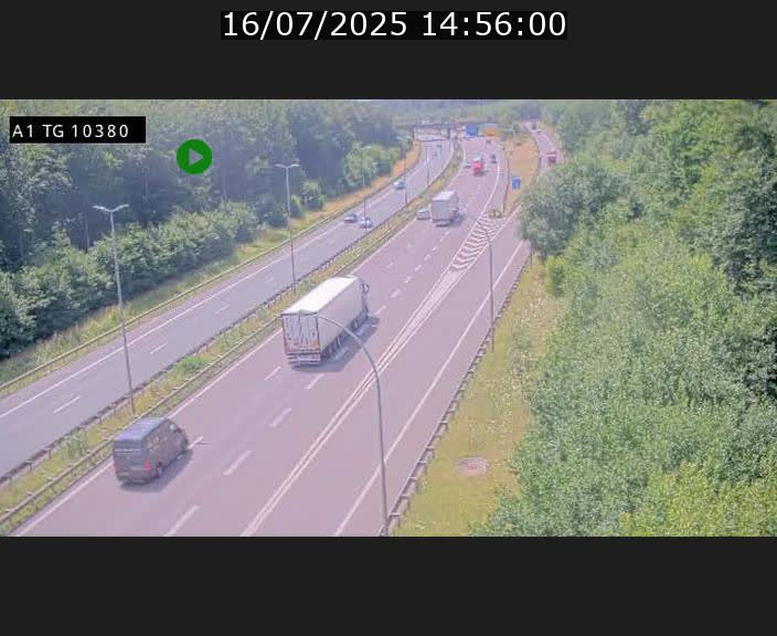 Traffic live webcam Luxembourg Senningerberg - A1 direction Luxembourg Kirchberg - BK 10.3