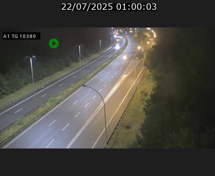 Traffic live webcam Luxembourg Senningerberg - A1 direction Luxembourg Kirchberg - BK 10.3