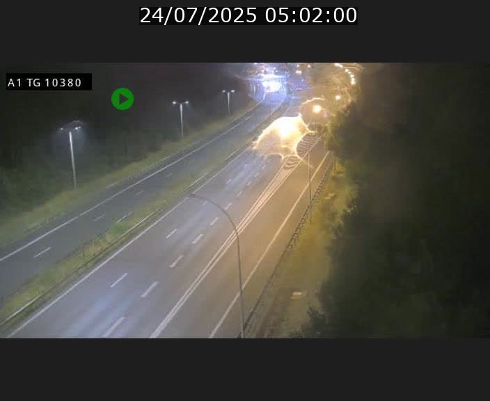 Traffic live webcam Luxembourg Senningerberg - A1 direction Luxembourg Kirchberg - BK 10.3