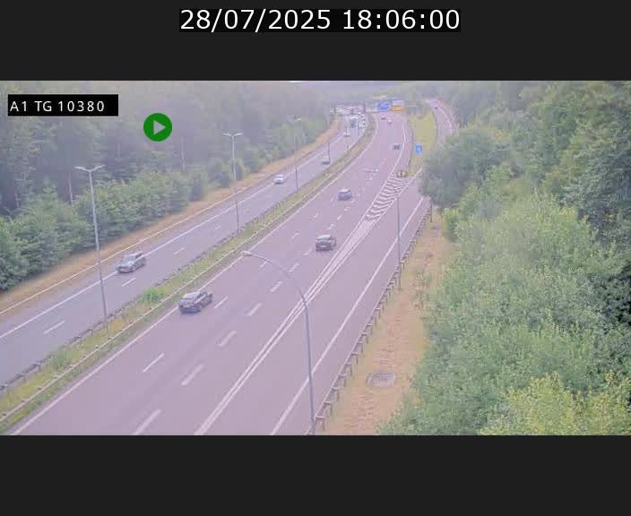 Traffic live webcam Luxembourg Senningerberg - A1 direction Luxembourg Kirchberg - BK 10.3