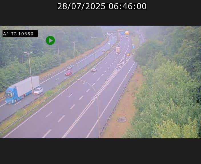Traffic live webcam Luxembourg Senningerberg - A1 direction Luxembourg Kirchberg - BK 10.3