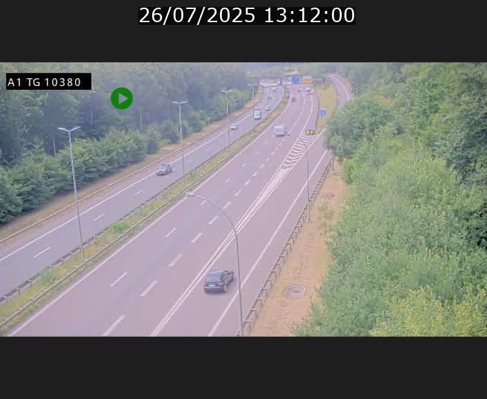Traffic live webcam Luxembourg Senningerberg - A1 direction Luxembourg Kirchberg - BK 10.3