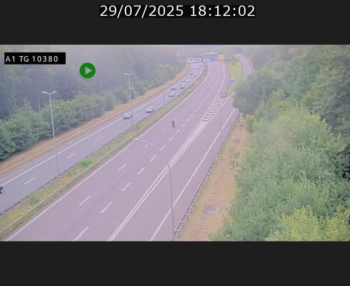 Traffic live webcam Luxembourg Senningerberg - A1 direction Luxembourg Kirchberg - BK 10.3