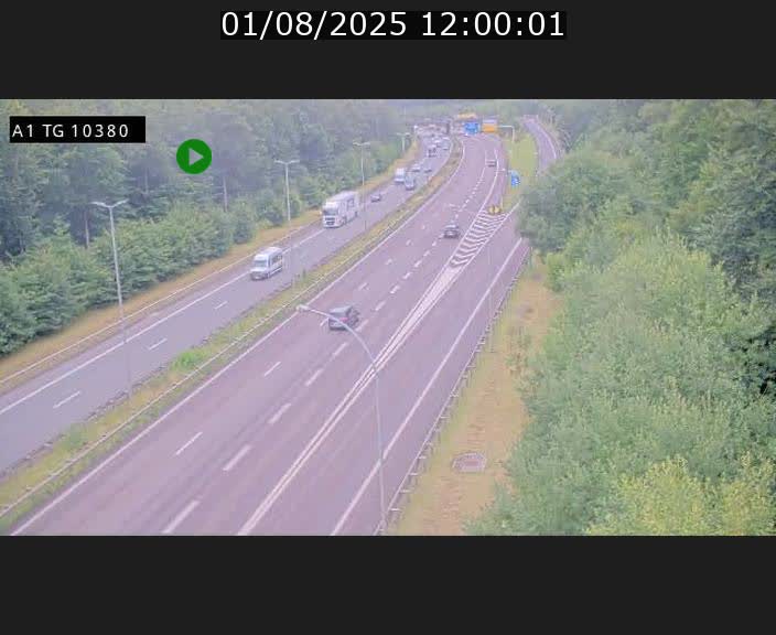 Traffic live webcam Luxembourg Senningerberg - A1 direction Luxembourg Kirchberg - BK 10.3