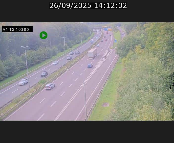 Traffic live webcam Luxembourg Senningerberg - A1 direction Luxembourg Kirchberg - BK 10.3