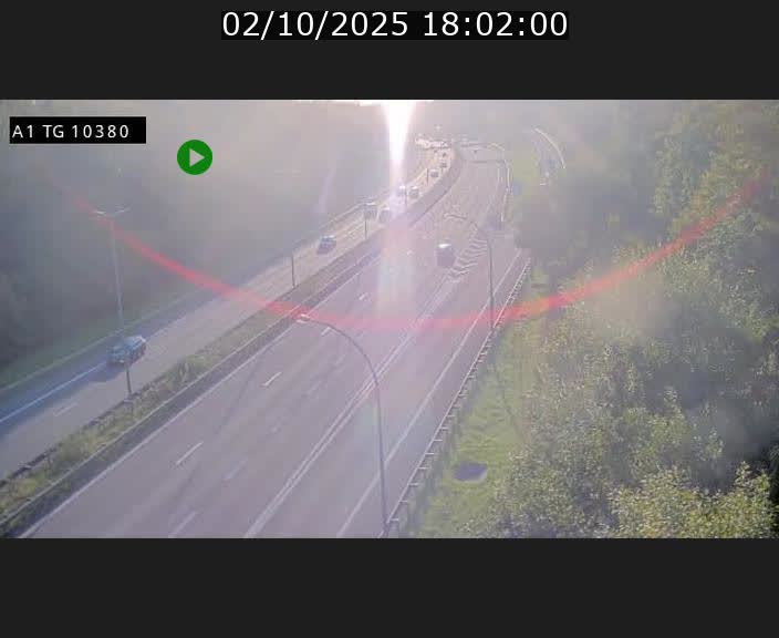 Traffic live webcam Luxembourg Senningerberg - A1 direction Luxembourg Kirchberg - BK 10.3