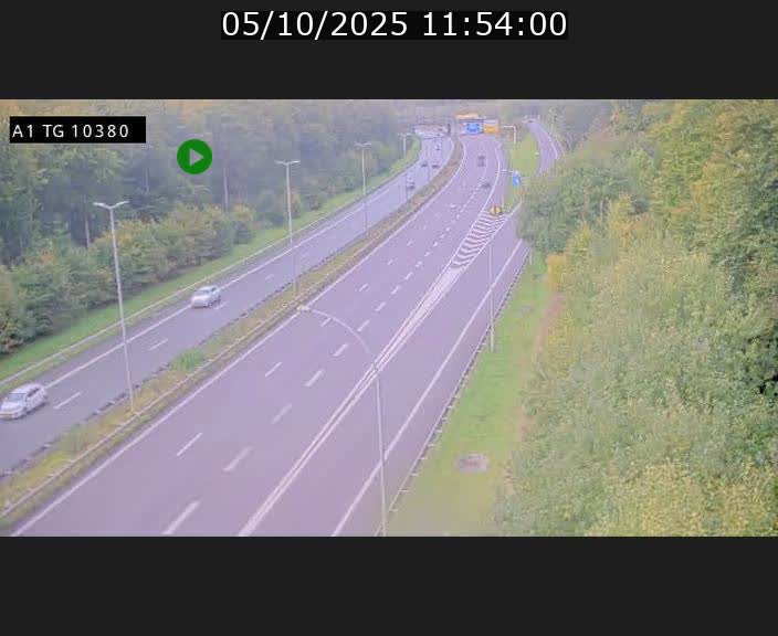 Traffic live webcam Luxembourg Senningerberg - A1 direction Luxembourg Kirchberg - BK 10.3