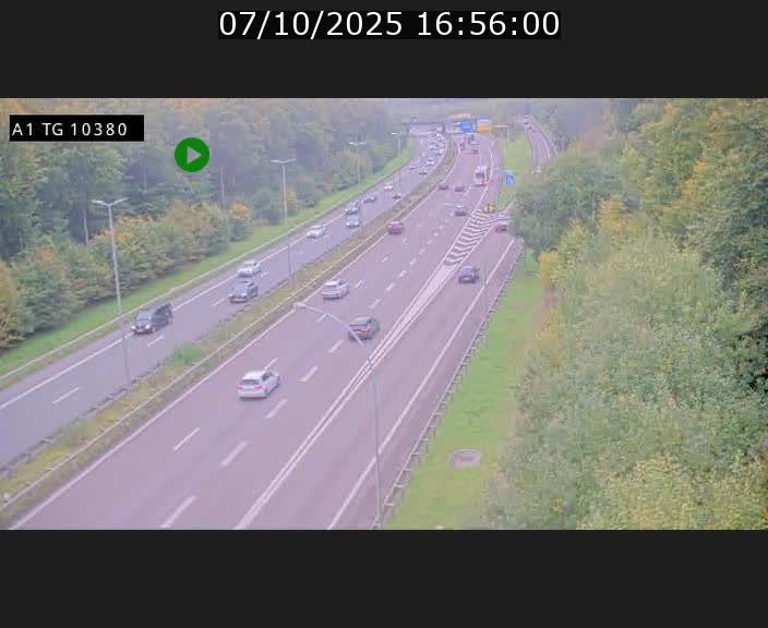 Traffic live webcam Luxembourg Senningerberg - A1 direction Luxembourg Kirchberg - BK 10.3