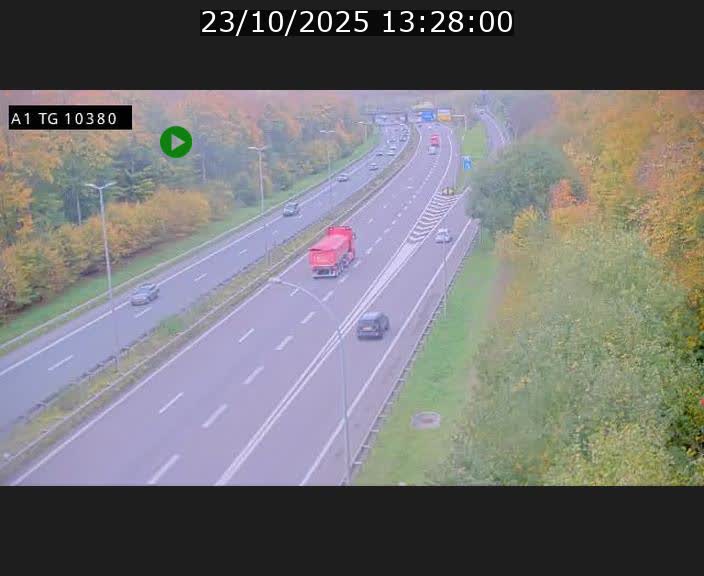 Traffic live webcam Luxembourg Senningerberg - A1 direction Luxembourg Kirchberg - BK 10.3