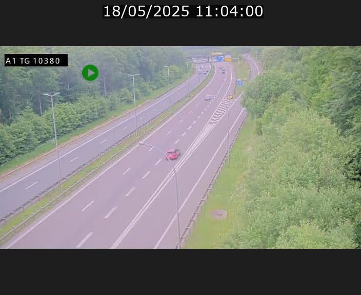 <h2>Traffic live webcam Luxembourg Senningerberg - A1 direction Luxembourg Kirchberg - BK 10.3</h2>
