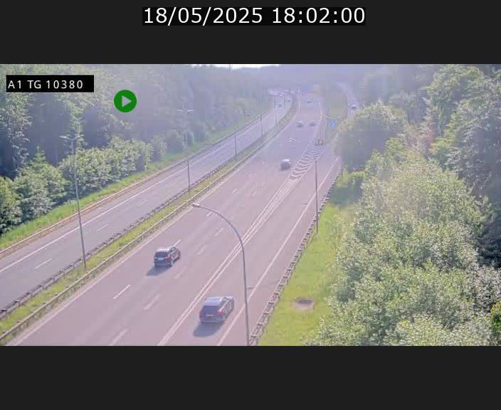 <h2>Traffic live webcam Luxembourg Senningerberg - A1 direction Luxembourg Kirchberg - BK 10.3</h2>
