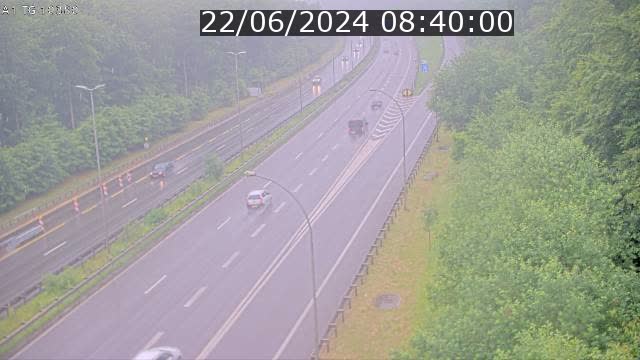<h2>Traffic live webcam Luxembourg Senningerberg - A1 direction Luxembourg Kirchberg - BK 10.3</h2>