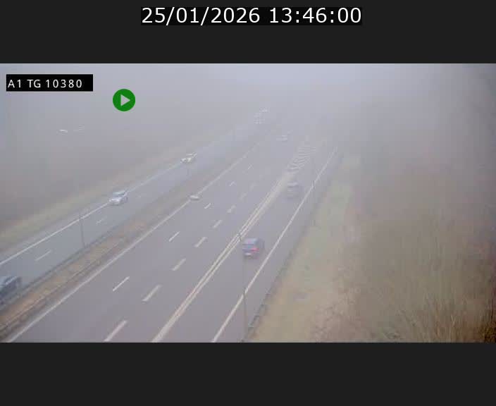 <h2>Traffic live webcam Luxembourg Senningerberg - A1 direction Luxembourg Kirchberg - BK 10.3</h2>