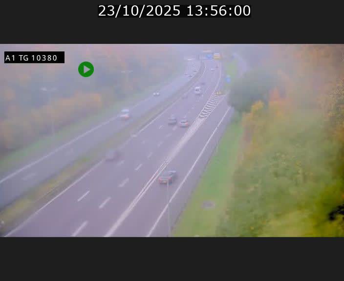 <h2>Traffic live webcam Luxembourg Senningerberg - A1 direction Luxembourg Kirchberg - BK 10.3</h2>
