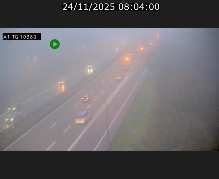 <h2>Traffic live webcam Luxembourg Senningerberg - A1 direction Luxembourg Kirchberg - BK 10.3</h2>