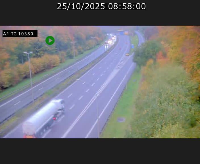 <h2>Traffic live webcam Luxembourg Senningerberg - A1 direction Luxembourg Kirchberg - BK 10.3</h2>