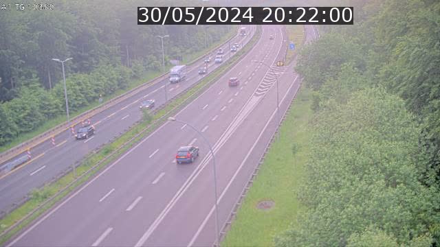 Traffic live webcam Luxembourg Senningerberg - A1 direction Luxembourg Kirchberg - BK 10.3