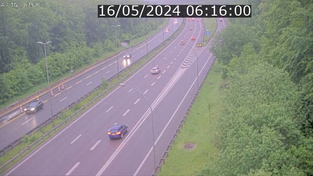 Traffic live webcam Luxembourg Senningerberg - A1 direction Luxembourg Kirchberg - BK 10.3