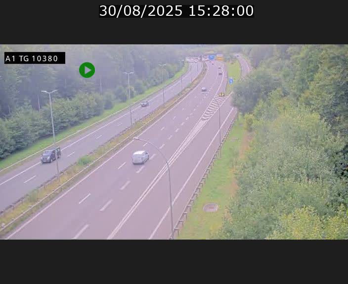 <h2>Traffic live webcam Luxembourg Senningerberg - A1 direction Luxembourg Kirchberg - BK 10.3</h2>