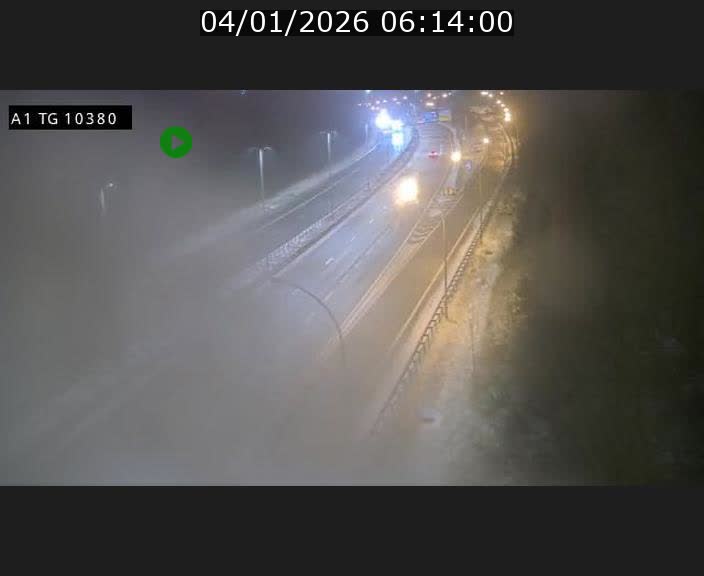 Traffic live webcam Luxembourg Senningerberg - A1 direction Luxembourg Kirchberg - BK 10.3