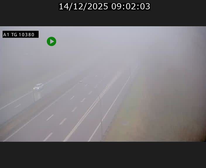 <h2>Traffic live webcam Luxembourg Senningerberg - A1 direction Luxembourg Kirchberg - BK 10.3</h2>
